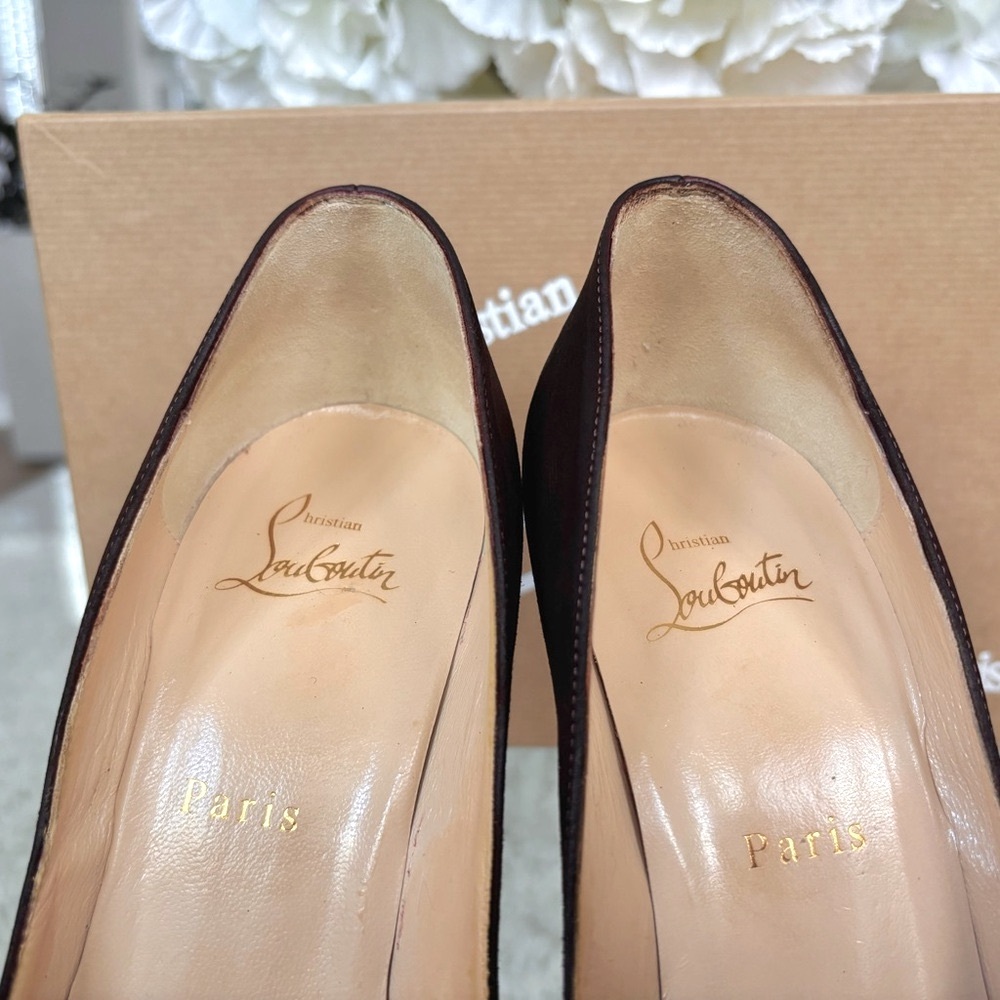 Authentic Christian Louboutin Pigalle Follies Women Brown Suede Stiletto Heels - Picture 3 of 16